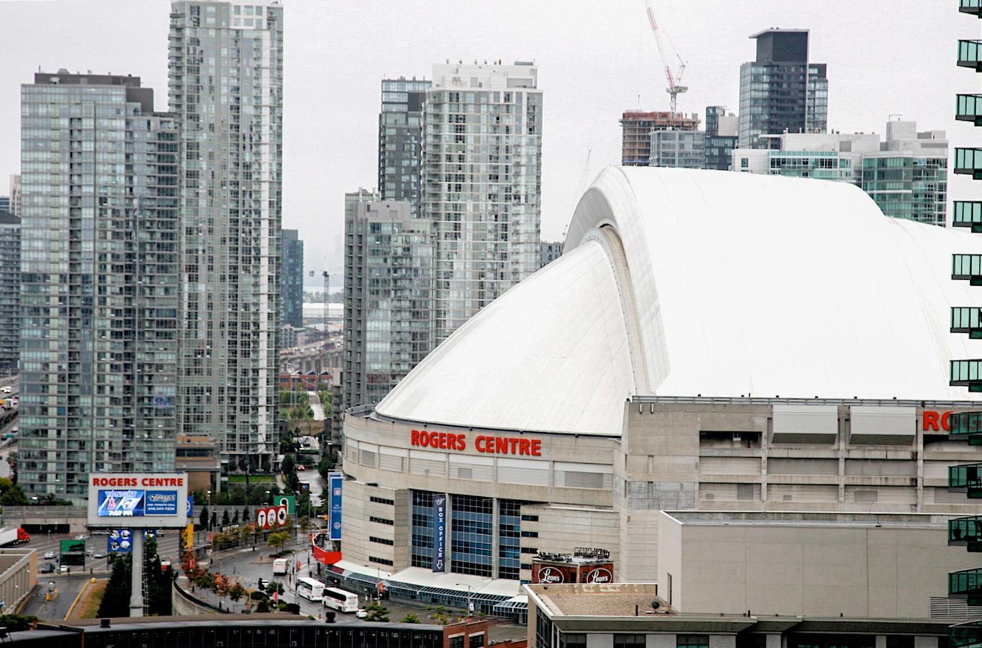 Luxury Condo Living Downtown Toronto Exterior photo